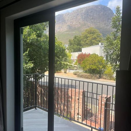 Comfortable Room With Large En Suite Bathroom Franschhoek Exterior foto