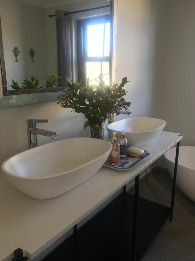 Comfortable Room With Large En Suite Bathroom Franschhoek Exterior foto